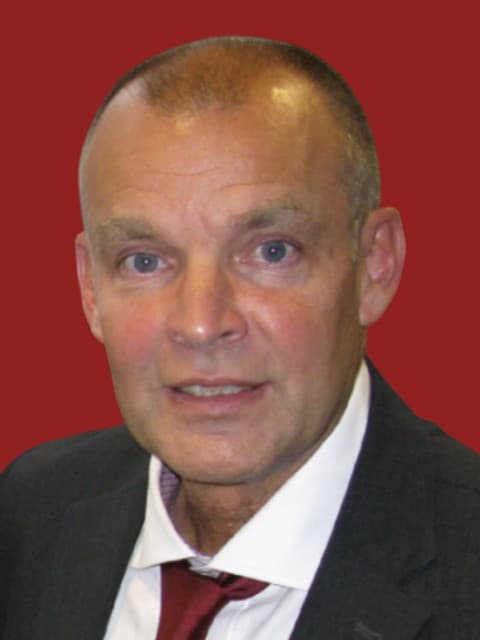 Stephen Lynch